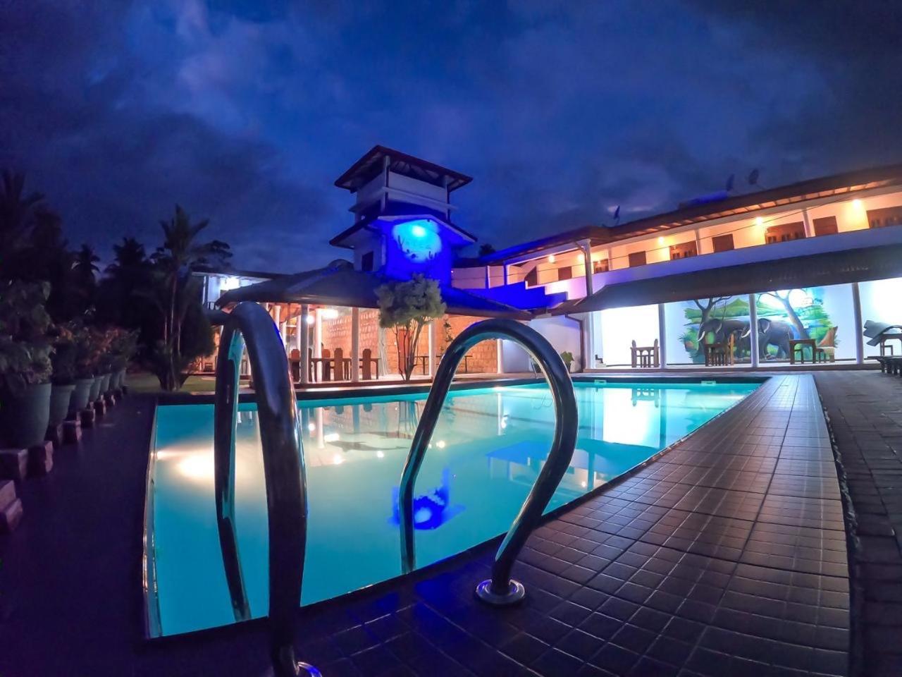 Villa 4U Bentota Exterior foto